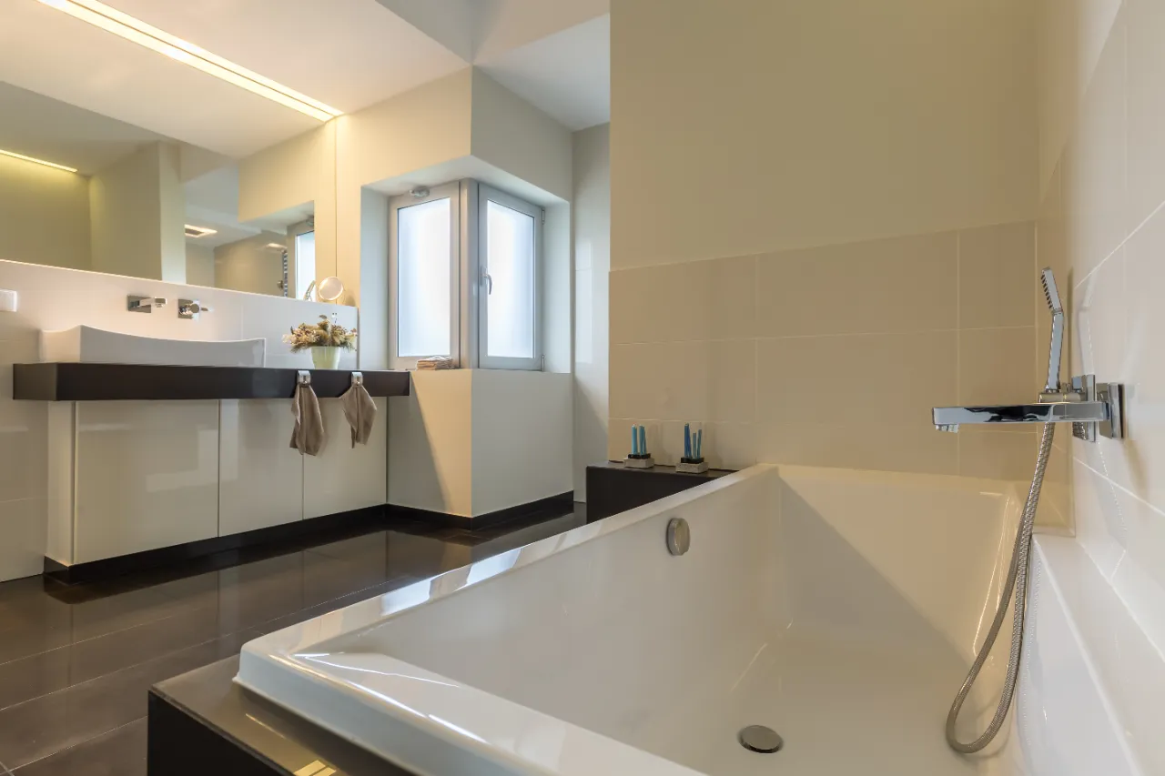Guest bathroom renovation Massachusetts. 3JC General Contractor