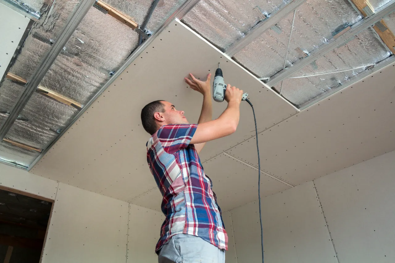 Drop ceiling office Massachusetts. 3JC General Contractor