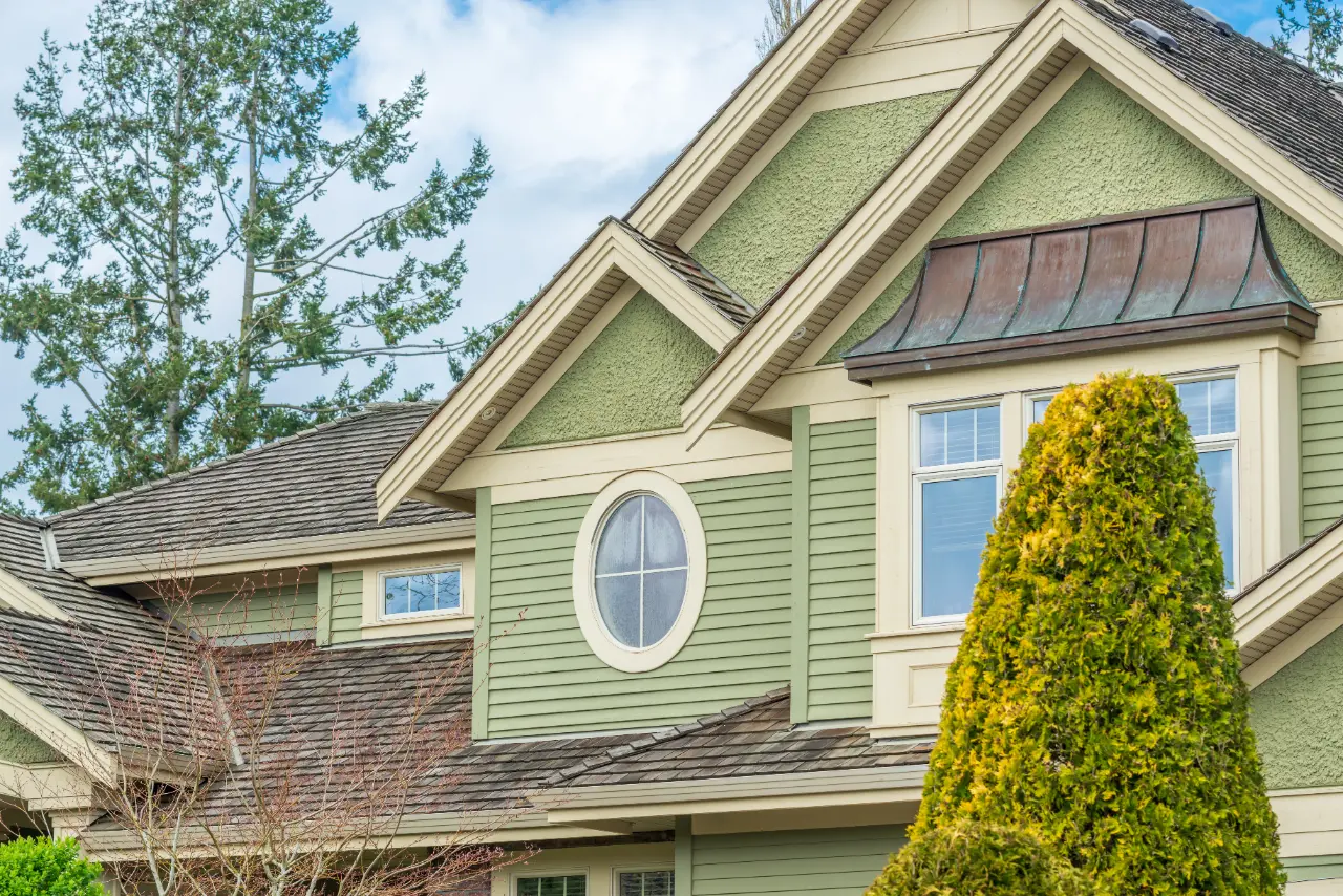 Trim painting exterior Massachusetts. 3JC General Contractor