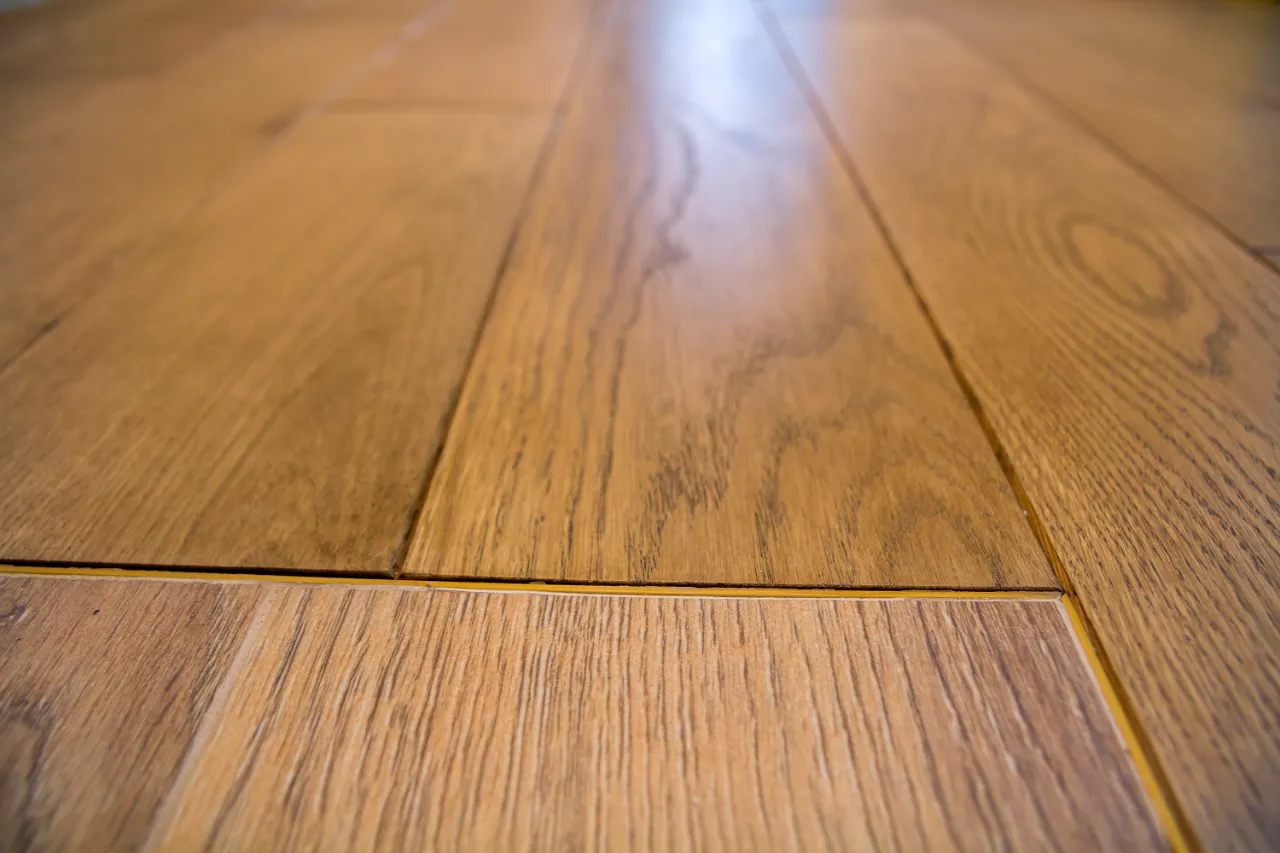 Laminate flooring bedroom Massachusetts. 3JC General Contractor